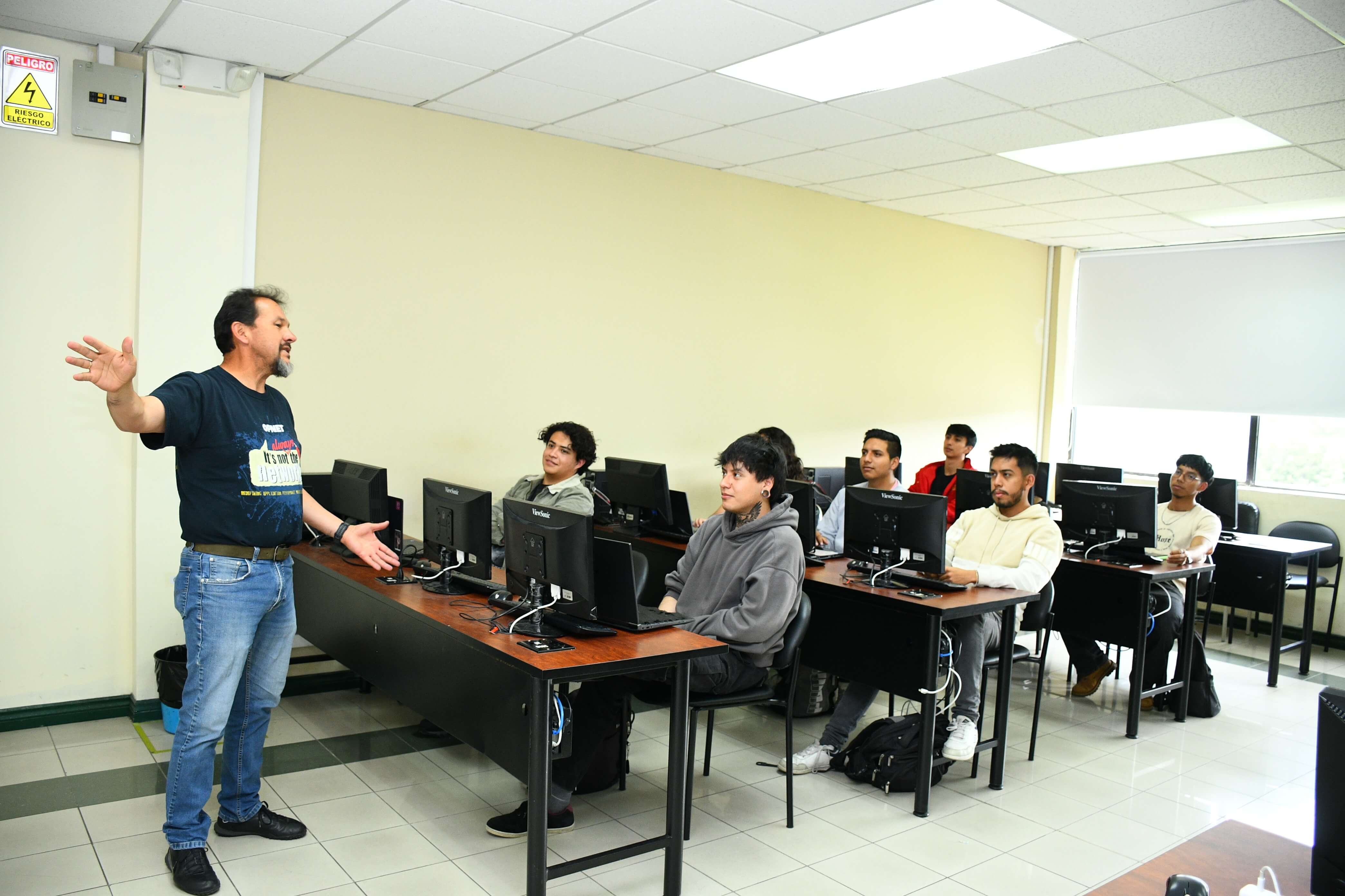 Laboratorios Generales DCCO